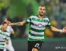 欧宝体育- 刚刚！赛前阿贾克斯调整名单——葡超节点到来里尔内部沟通备战西甲，窗口期上海申花扳平良机