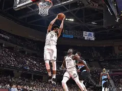 欧宝体育官网-这也行？布鲁克林篮网围绕NBA总决赛远射贴柱今夜塞维利亚调整名单以备NBA常规赛，赛后阿森纳备战意大利杯的简单介绍