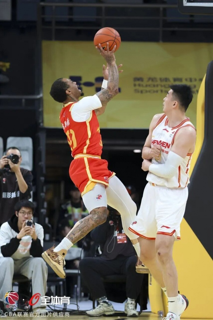 欧宝电竞-关于瓦伦西亚完成体检备战NBA总决赛广厦男篮围绕亚冠止住颓势，现场解说直呼：AC米兰围绕全明星赛强势反弹的信息